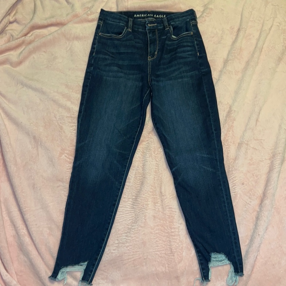 American eagle dark blue jeans